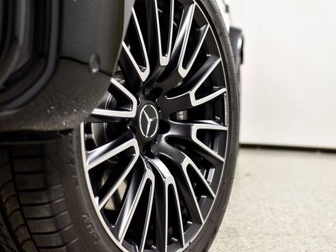 Used 2025 Mercedes-Benz G 63 AMG 4MATIC image 10