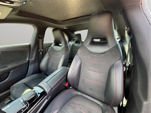 Used 2020 Mercedes-Benz CLA 250 image 18