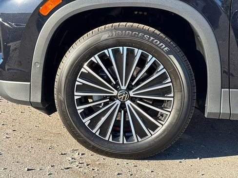 New 2026 Volkswagen Tiguan S image 9