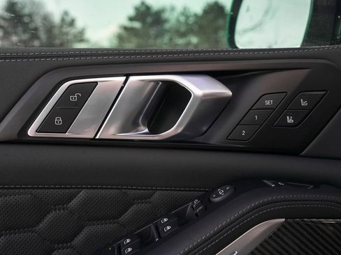 Used 2026 BMW X5 M Competition w/ Executive Package image 44