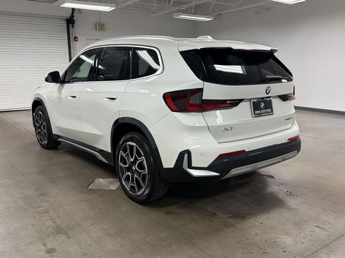 Certified 2026 BMW X1 xDrive28i AWD/4WD image 3