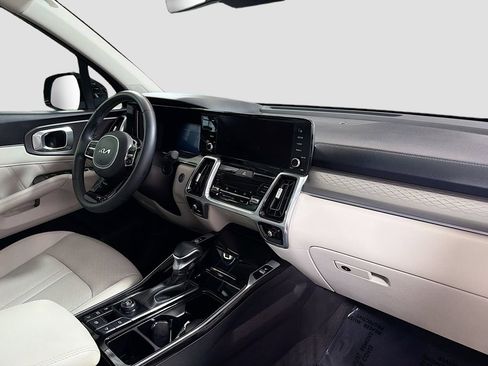Used 2023 Kia Sorento SX FWD image 31