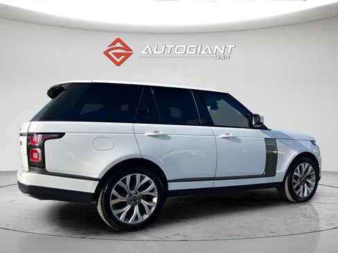 Used 2019 Land Rover Range Rover HSE image 4