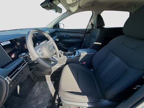 New 2026 Hyundai Tucson SEL image 14