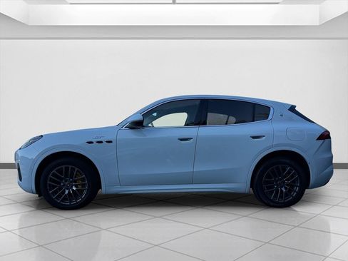 Used 2023 Maserati Grecale GT AWD/4WD image 2