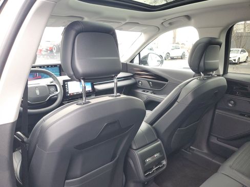 New 2026 Lincoln Nautilus Reserve image 27