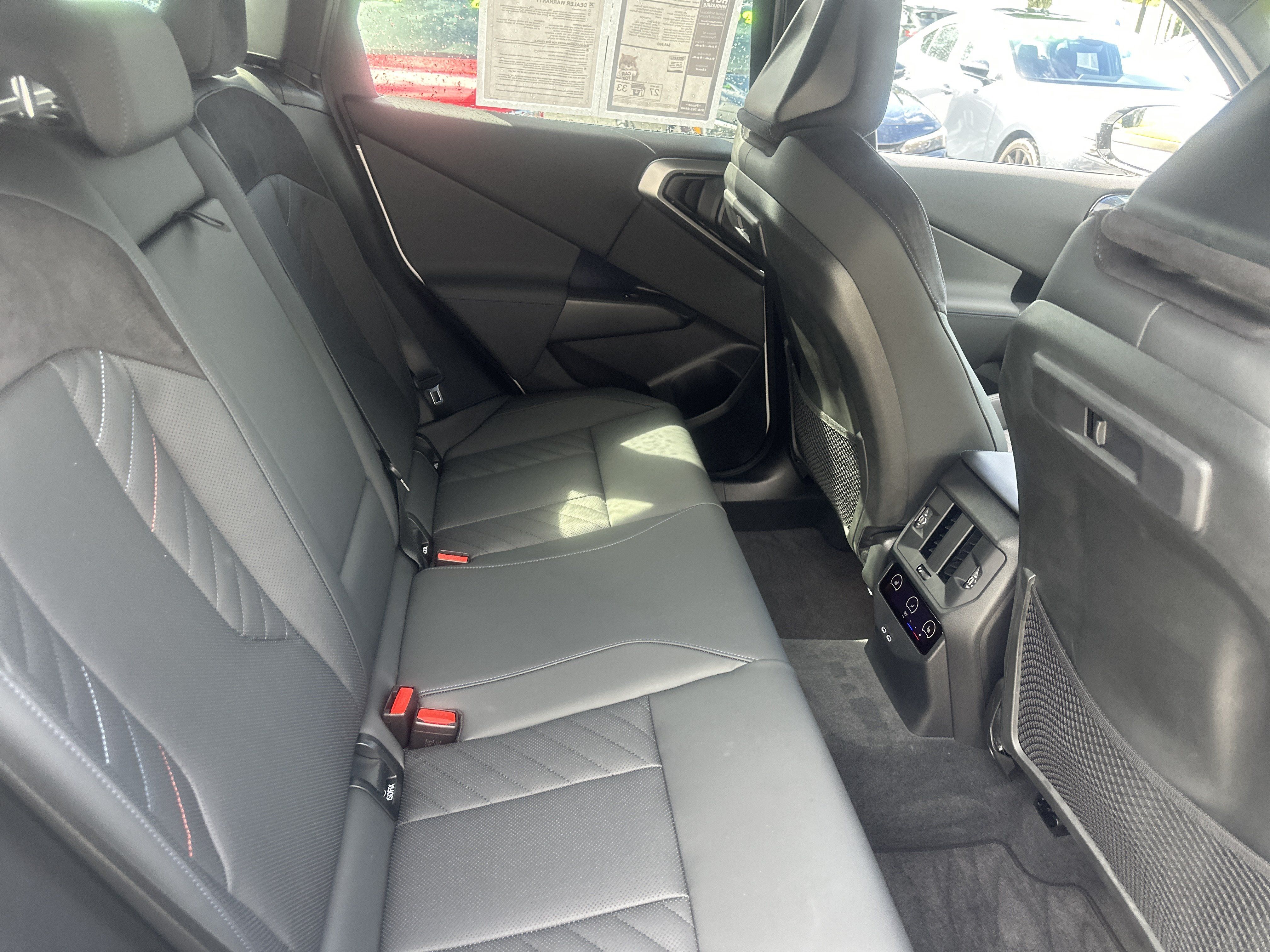 Used 2025 BMW X3 xDrive30i w/ Premium Package AWD/4WD image 14