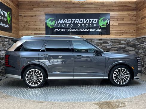 Used 2026 Hyundai Palisade Calligraphy AWD/4WD image 12