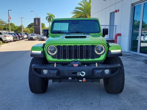 Used 2025 Jeep Wrangler Unlimited Rubicon 392 AWD/4WD image 2