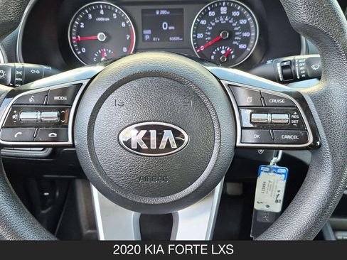Used 2020 Kia Forte LXS FWD image 12