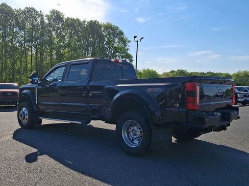 Used 2024 Ford F450 Lariat w/ FX4 Off-Road Package AWD/4WD image 4