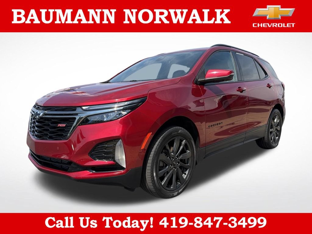 Used 2023 Chevrolet Equinox RS w/ RS Leather Package AWD/4WD image 3