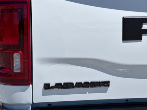 New 2026 RAM 3500 Laramie AWD/4WD image 33