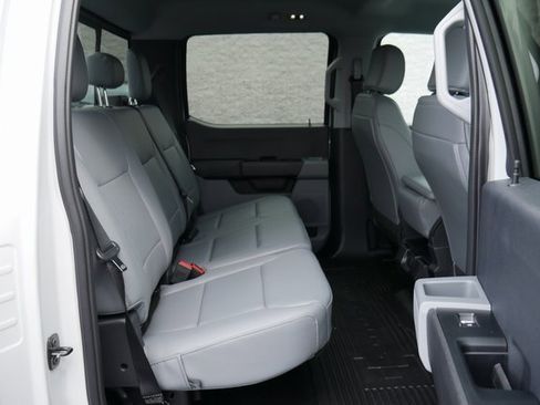 New 2025 Ford F350 XL w/ 360-Degree Camera Package image 23