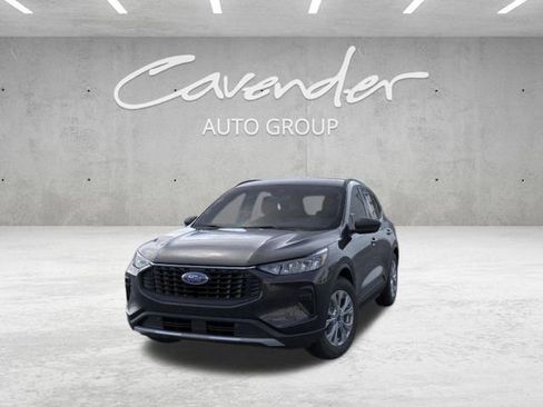 New 2026 Ford Escape Active w/ Tech Pack #1 FWD image 2