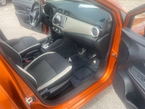 Used 2020 Nissan Versa SV FWD image 31