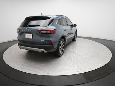 Used 2023 Ford Escape Platinum image 35