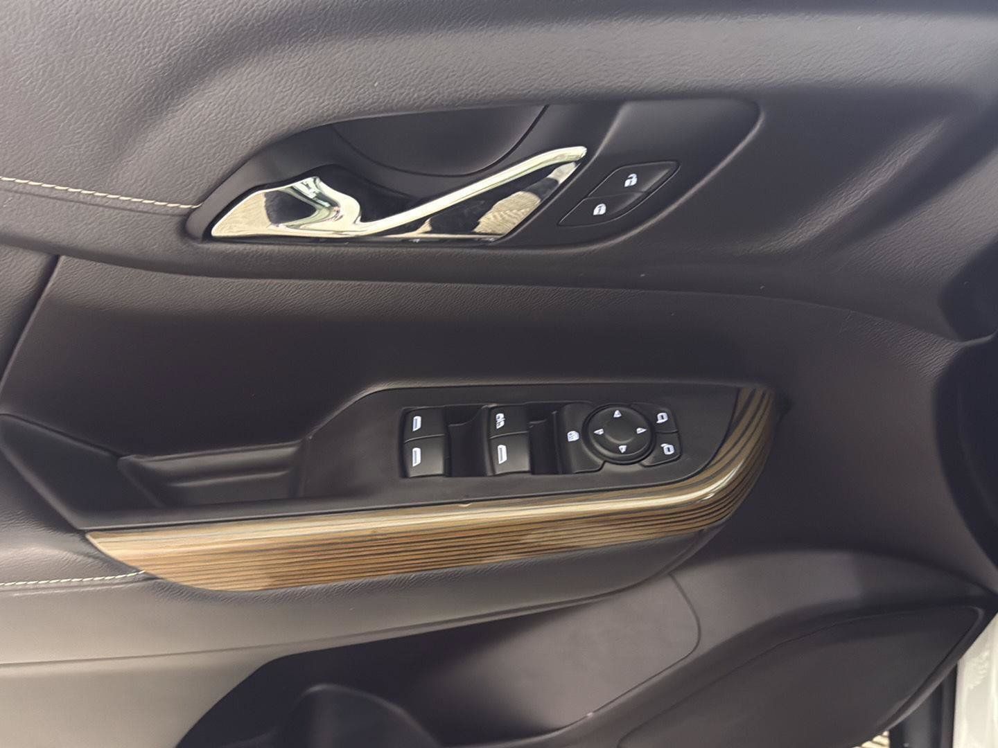 Certified 2021 GMC Acadia SLE w/ Elevation Edition FWD image 6