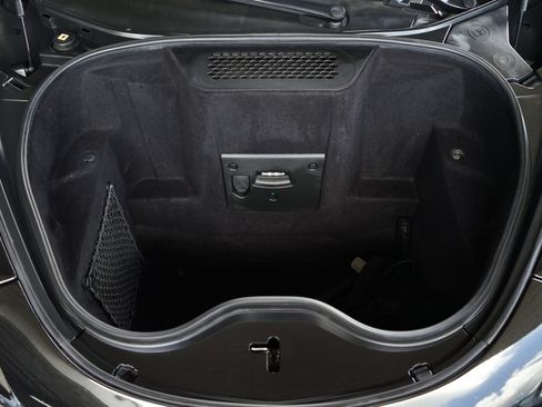Used 2017 McLaren 570S RWD image 28