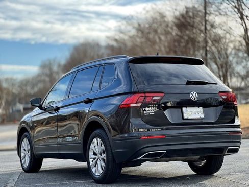 Used 2020 Volkswagen Tiguan S image 7