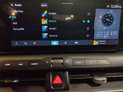 Used 2025 Kia K4 FWD image 25