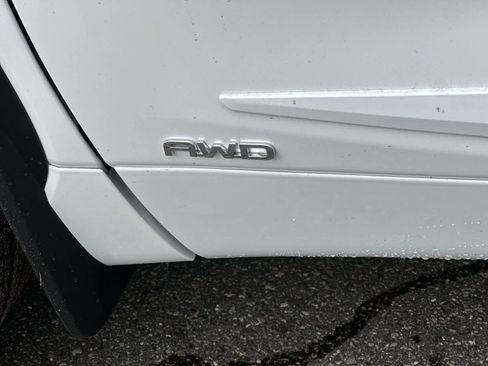 New 2026 Toyota Highlander Limited image 23