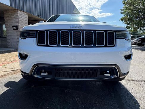 Used 2018 Jeep Grand Cherokee Limited AWD/4WD image 13