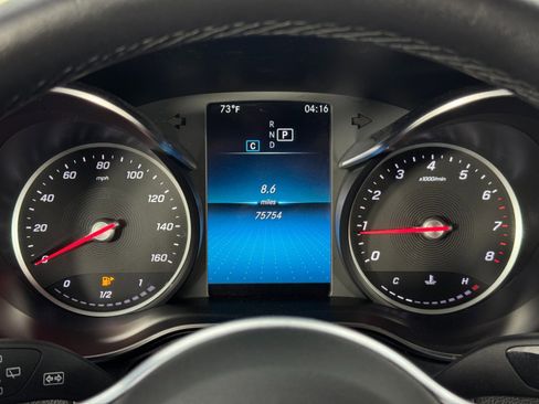 Used 2020 Mercedes-Benz GLC 300 image 18