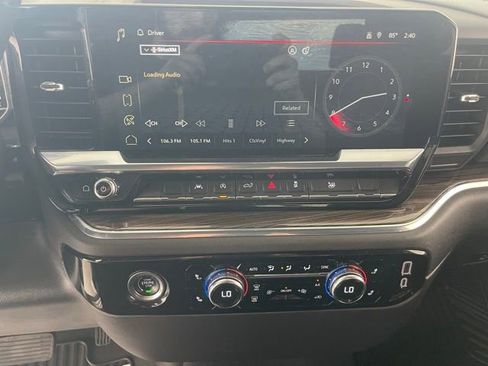 Used 2024 GMC Sierra 1500 Elevation AWD/4WD image 39