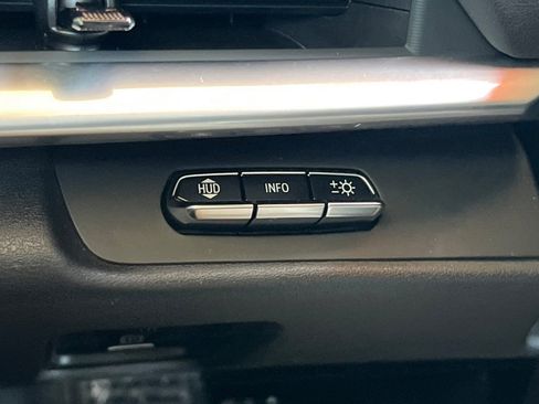 Used 2022 Chevrolet Corvette Stingray Preferred Cpe w/ Z51 Performance Package image 28