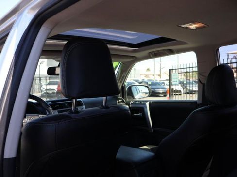 Used 2016 Toyota 4Runner SR5 Premium w/ Four Season Floor Mat Package image 34