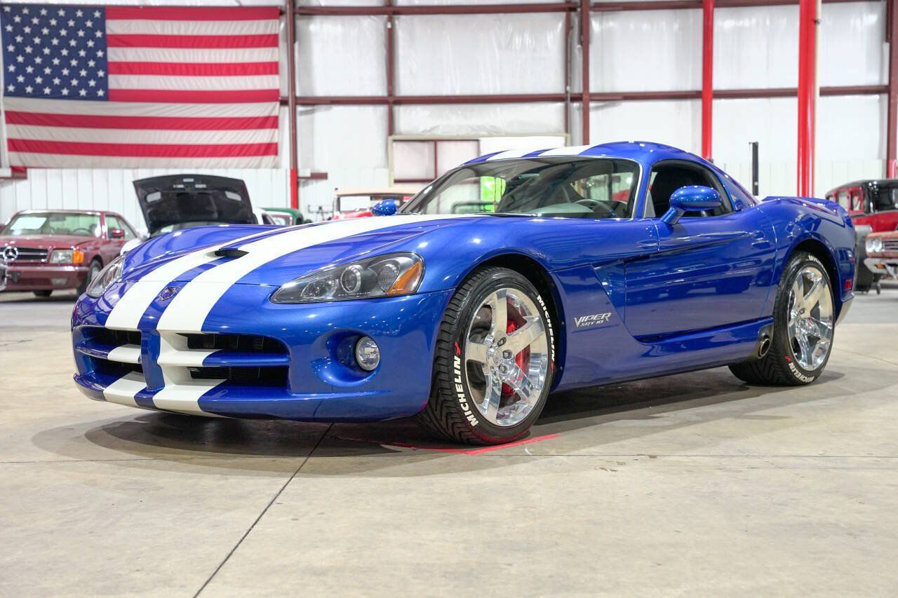 Used 2006 Dodge Viper SRT-10 w/ First Edition Group RWD image 1