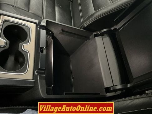 Used 2015 GMC Sierra 1500 Denali w/ Driver Alert Package AWD/4WD image 19