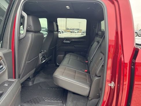 Used 2024 Chevrolet Silverado 1500 High Country w/ Technology Package image 16