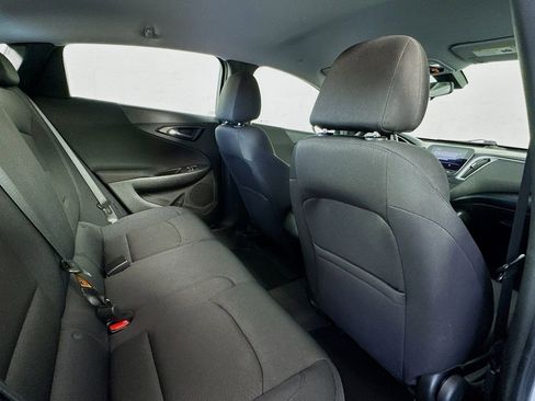 Used 2022 Chevrolet Malibu RS image 32