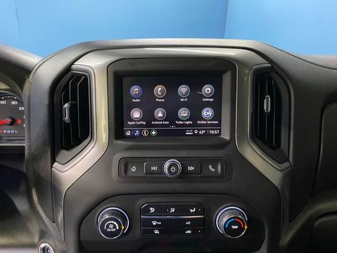 Used 2025 Chevrolet Silverado 2500 Custom image 26