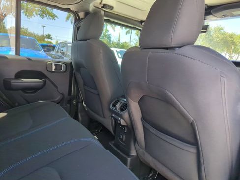 Used 2023 Jeep Wrangler Unlimited Rubicon 4xe w/ Cold Weather Group image 18