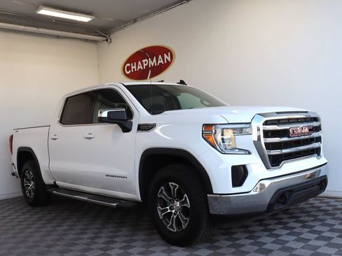 Used 2021 GMC Sierra 1500 SLE w/ X31 Off-Road Package AWD/4WD image 1
