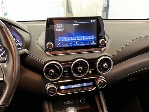 Used 2021 Nissan Sentra SV image 6