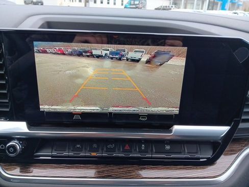 New 2026 GMC Sierra 1500 SLE w/ Snow Plow Prep Package image 14