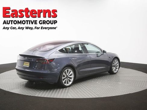 Used 2018 Tesla Model 3 Long Range RWD image 38