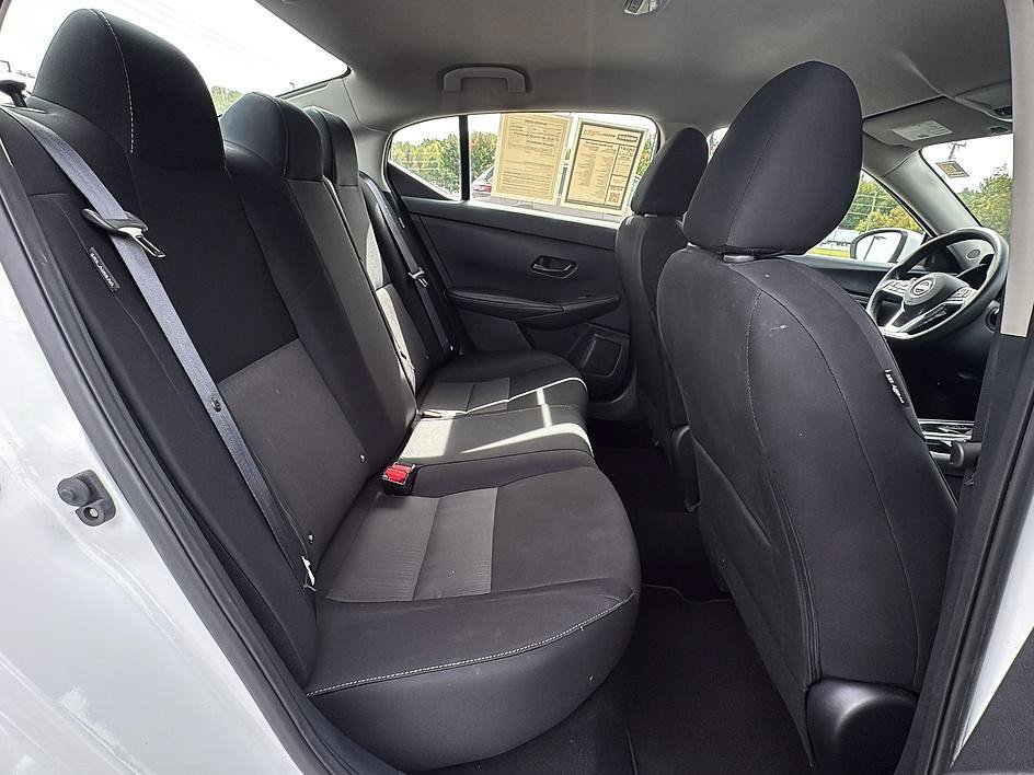 Certified 2025 Nissan Sentra SV FWD image 23