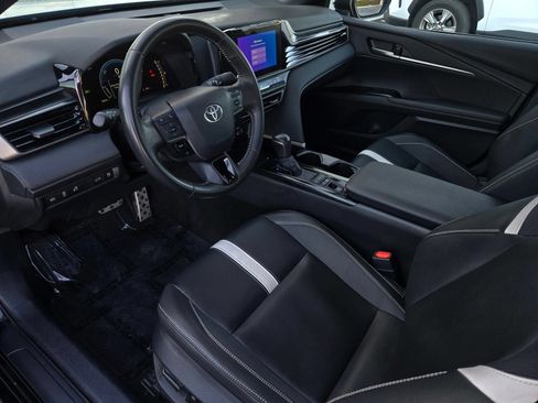 Certified 2025 Toyota Camry SE w/ Convenience Package FWD image 8