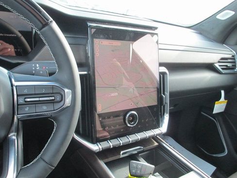 New 2026 GMC Acadia Denali Ultimate image 18