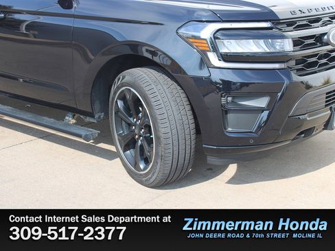 Used 2024 Ford Expedition Max Limited image 23