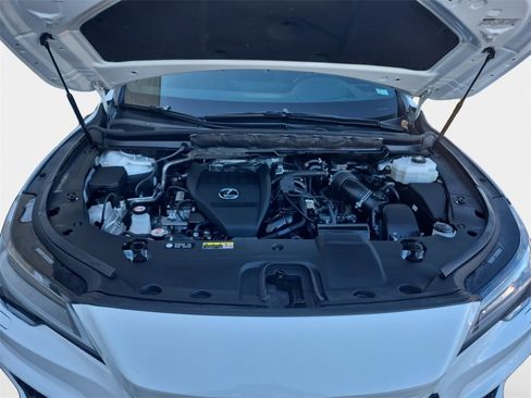 Used 2023 Lexus RX 500h F Sport image 24