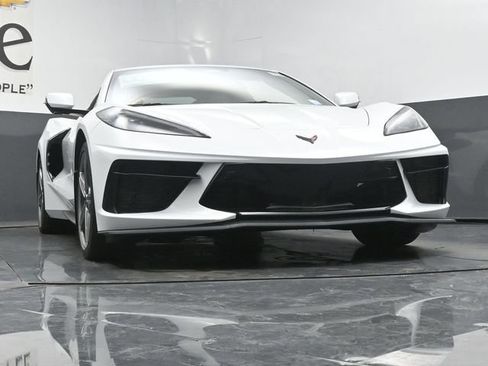 New 2027 Chevrolet Corvette Stingray Coupe w/ 2LT RWD image 3