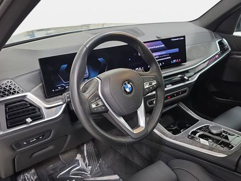 Certified 2026 BMW X5 xDrive40i w/ Parking Assistance Package AWD/4WD image 13