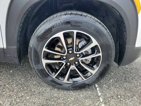 Certified 2025 Chevrolet TrailBlazer LT AWD/4WD image 7