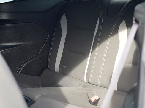 Used 2020 Chevrolet Camaro LT RWD image 16